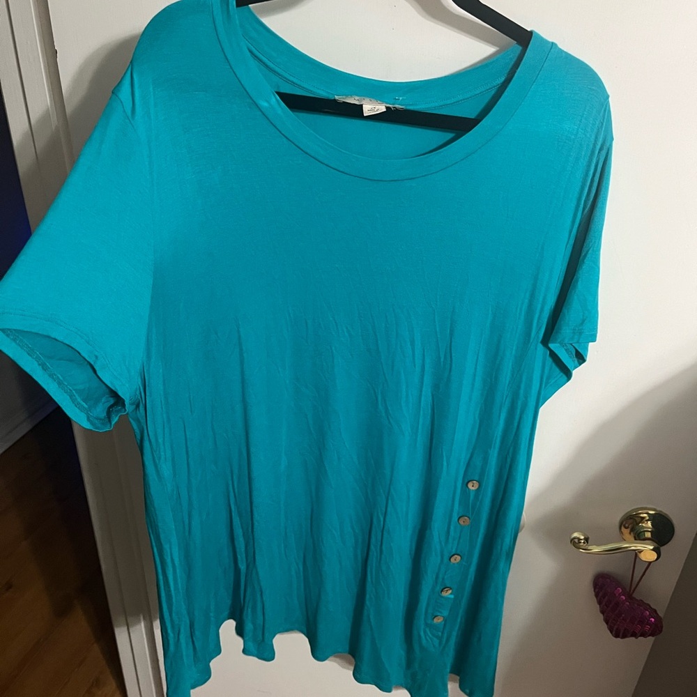 🖤 2X Teal Button-Detail Women's Top